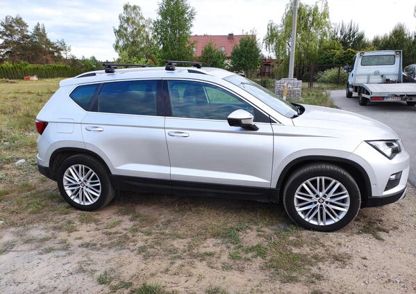 Seat Ateca cena 64999 przebieg: 180000, rok produkcji 2016 z Ostrołęka małe 191